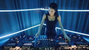 Juicy M - 4 CDJs Mix 2020