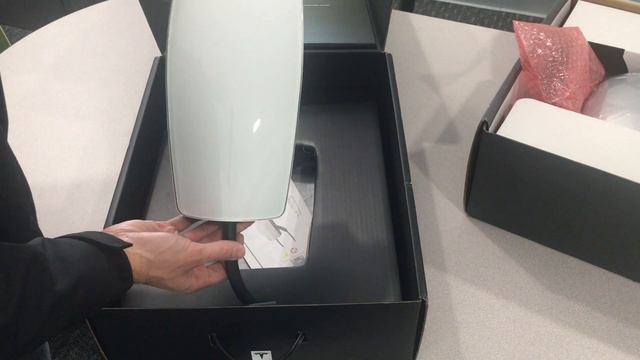 NEW Gen 3 Tesla Wall Connector Unboxing смотреть онлайн