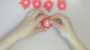 Гулька из репсовой ленты 4 см.