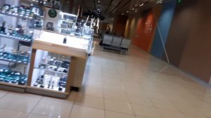 Тот самый аэропорт Кольцово глазами москвича в городе Екатеринбурге обзор из нутри полностью ночью