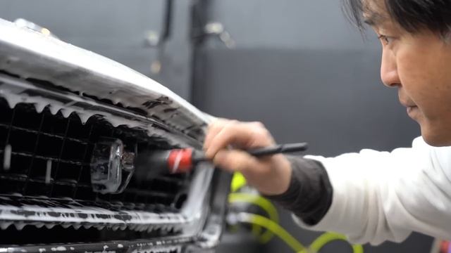 Идеальная автомойка! Процесс мойки 50-летнего японского автомобиля.