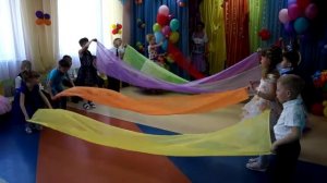 Танец с тканью на выпускном. ВЫГЛЯНУЛО СОЛНЫШКО