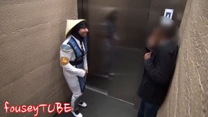 MORTAL KOMBAT ELEVATOR PRANK 2!(мортл комбат 2 в лифте)