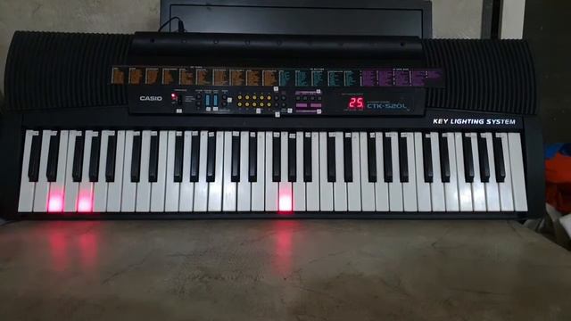 25 SERENADE EINE KLEINE смотреть онлайн