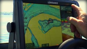 Новинки Lowrance Часть 1 Рулевой автопилот
