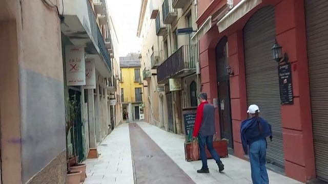 FIGUERES. ФИГЕРАС - РОДИНА ВЕЛИКОГО СЮРРЕАЛИСТА .ЧТО ВЫ УВИДИТЕ В ГОРОДЕ ДАЛИ.