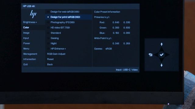 Cómo utilizar los valores predeterminados de color en el monitor HP U28 4K HDR | HP Support смотреть онлайн