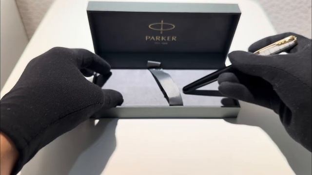 Перьевая ручка Parker (Паркер) Sonnet Premium Metal Black GT F смотреть онлайн