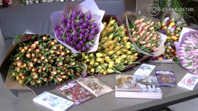 Букет из 101 красно-желтого тюльпана смотреть онлайн