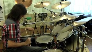 Урок игры на барабанах для начинающих