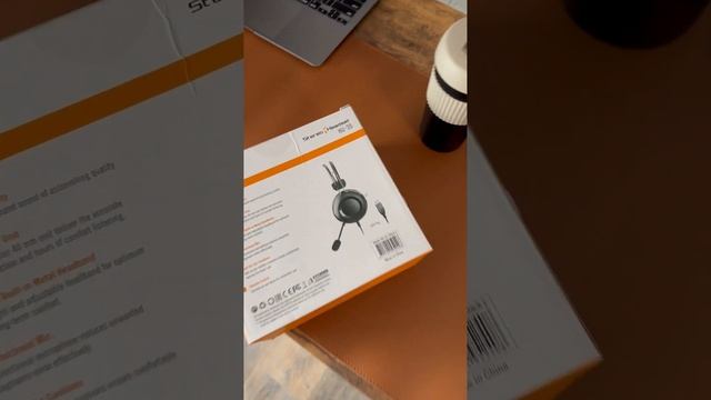 Доступная, при этом качественная гарнитура для работы и онлайн игр.наушники A4Tech HU-35 смотреть онлайн