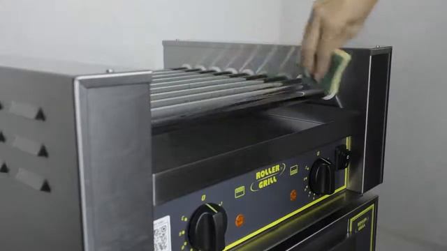 Очистка аппарата для хот-догов от Roller Grill