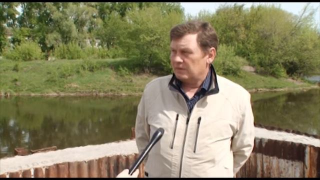 Вдоль воткинских водоемов установлены ограничивающие таблички смотреть онлайн