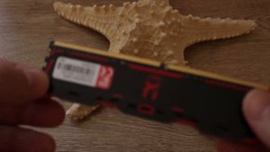 ОНЛАЙН ТРЕЙД.РУ — Оперативная память GoodRAM DDR4 8Gb 3000MHz pc-24000 IR-X3000D464L16S/8G