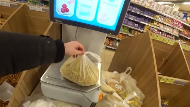 МОЖНО ЛИ ПРОЖИТЬ МЕСЯЦ В УКРАИНЕ НА 1000 ГРИВЕН В 2023 ГОДУ? 4-6 ДЕНЬ смотреть онлайн