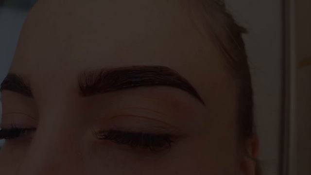 ОФОРМЛЕНИЕ БРОВЕЙ КРАСКОЙ REFECTOCIL. МОДЕЛИРОВАНИЕ И ОКРАШИВАНИЕ БРОВЕЙ ОБУЧАЮЩЕЕ смотреть онлайн