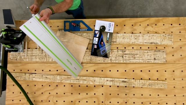 Perfect square cuts every time. смотреть онлайн