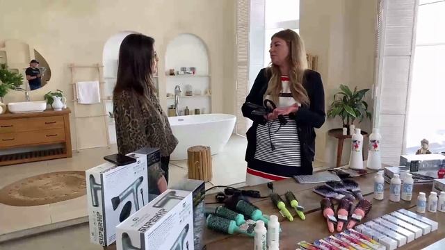 ПРОФЕССИОНАЛЬНЫЕ ЩЕТКИ, КРАСИТЕЛИ, ИНСТРУМЕНТЫ! смотреть онлайн