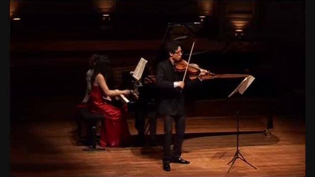 Dan Zhu & Jie Chen play Poulenc Sonata at Salle Gaveau Part 1 of 3 смотреть онлайн