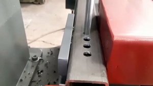 Автоматический сверлильный станок