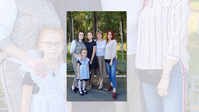 Поздравление мам от 10Б класса смотреть онлайн