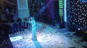 Камила Мурсалова -- "Полюби жизнь" (новогодний концерт 2014) 7 небо (г.Дербент)