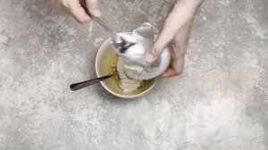 КАК ПРИГОТОВИТЬ ДОМАШНИЙ ДИЕТИЧЕСКИЙ МАЙОНЕЗ? Вкусный, на вареных желтках и сметане