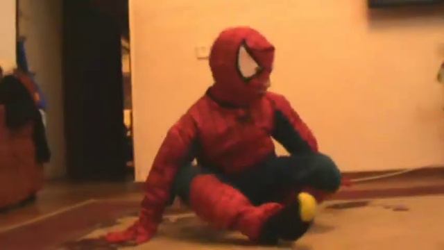 Игаль спайдер мен.mpg смотреть онлайн