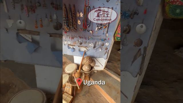 African souvenir shop