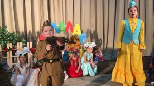 Шигабутдинова Диляра "Кызыл ромашкалар" стихи М.Джалиля