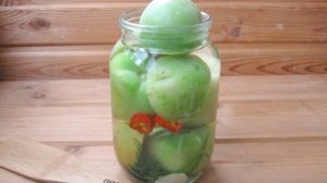 Зеленые помидоры маринованные на зиму