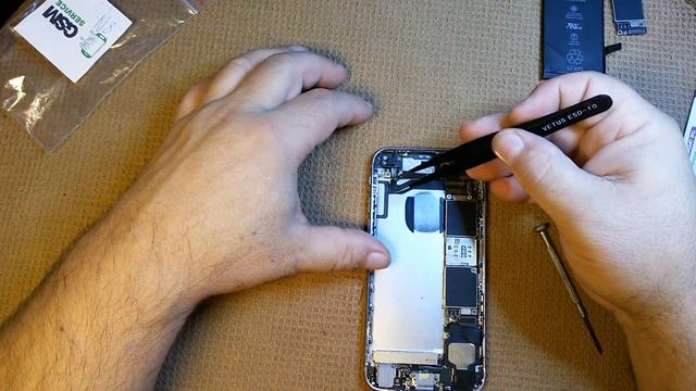 Айфон 6s .Замена материнской платы на смартфоне.
