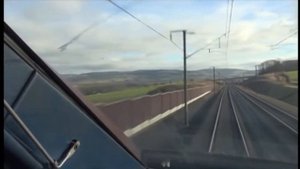 Высокоскоростные поезда - 300 км/ч не предел.