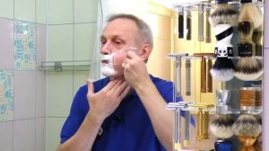 Vintage Gem Featherweight, RazoRock Gold Label, BIG BRUCE