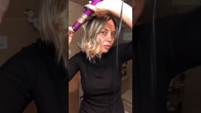 Как Закрутить Короткие Волосы за 5 Минут смотреть онлайн