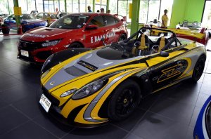 Сад Нонг Нуч, часть II, гараж
май 2019