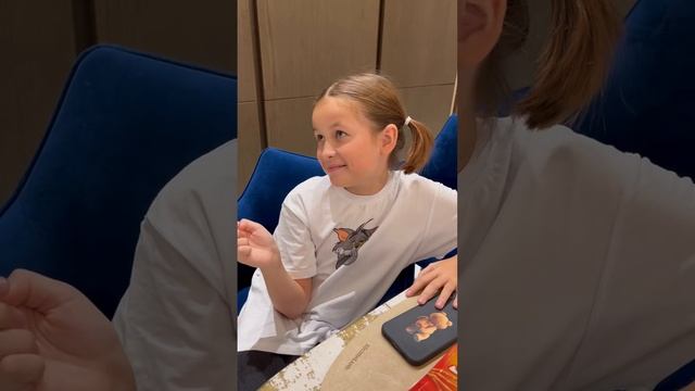 Смешные видео I Спрятала ремень? Обхитрила маму!
