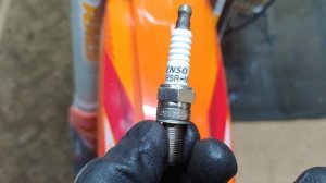 Regulmoto Crosstrec свеча зажигания NB300 174nm-5