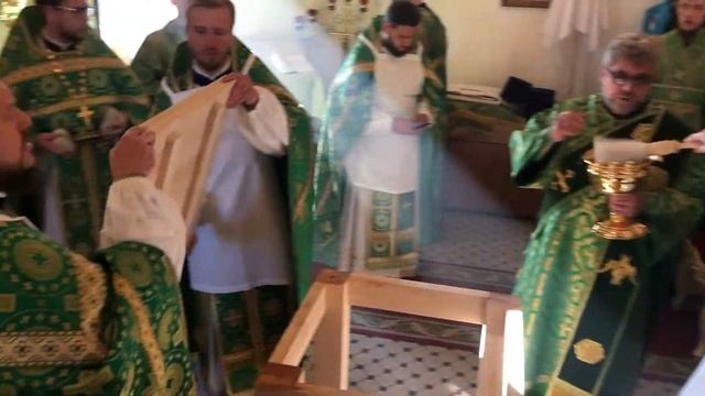 Митрополит Игнатий совершил Великое освящение храма преподобного Сергия Радонежского г. Саратова смотреть онлайн