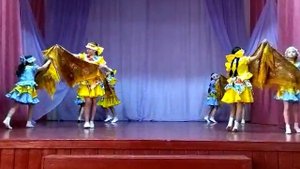 "Кадриль с платками" Танцевальный коллектив "Колибри" МБУК "Султанский СДК"