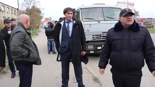 Разгон Спец -техник по ул. Булача и М.Азизова смотреть онлайн