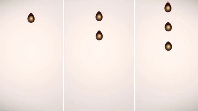 Clarins Radiance Plus Golden Glow Booster | Escentual.com смотреть онлайн