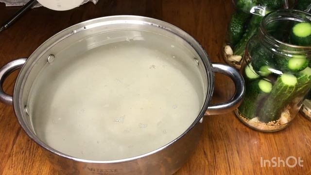Мы зимой  такие по целой банке съедаем! Маринованные огурцы с горчицей на зиму.