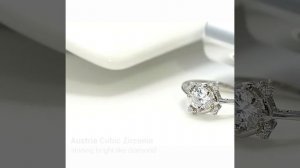 ORSA JEWELS Gorgeous 925 Silver Engagement Finger Ring AAAA Zircon with 11mm Big Square Shape WomenO