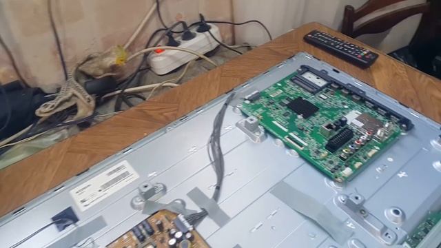 Вечер среды конец тяжелого рабочего дня. смотреть онлайн