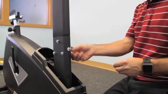Sole Fitness LCB Upright Bike Installation Step 2/4 смотреть онлайн