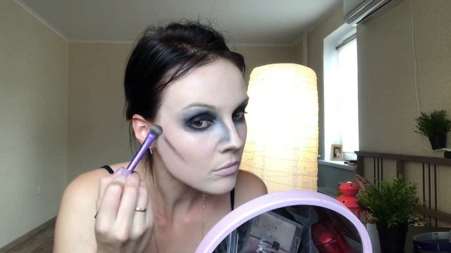 THE NUN VALAK HALLOWEEN MAKEUP TUTORIAL| Макияж на Хэллоуин МОНАХИНЯ | смотреть онлайн