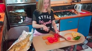 Готовлю большую рыбу! Судак запечённый в духовке. Жизнь в деревне. Как приготовить судака?