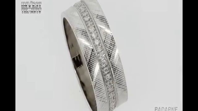 Литые обручальные кольца с бриллиантами Бадарне