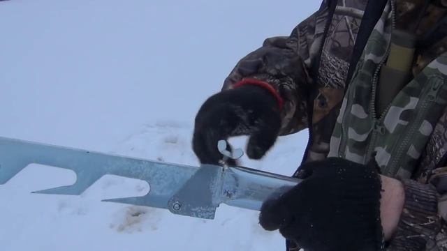 Ледобур Rapala ножи не съемные. Пила для льда. Зимняя рыбалка. Ice fishing смотреть онлайн